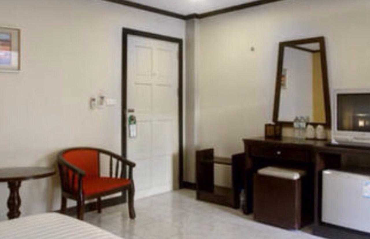 Baantonkhaokata Hotel Extérieur photo
